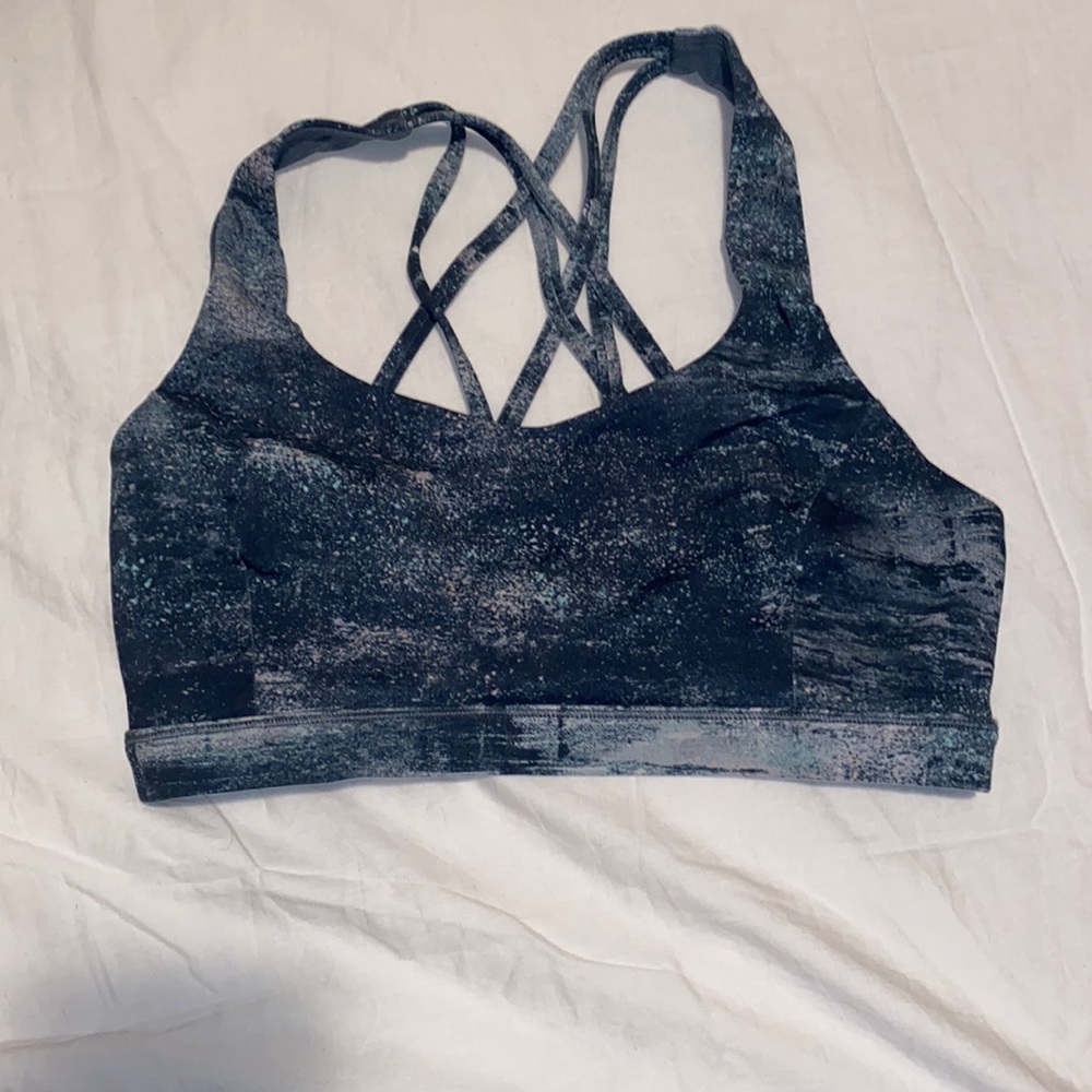 Lululemon Free to Be Serene Bra Size 8